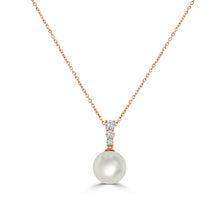 Load image into Gallery viewer, 14k Gold Diamond &amp; Pearl Necklace