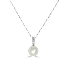 Load image into Gallery viewer, 14k Gold Diamond &amp; Pearl Necklace