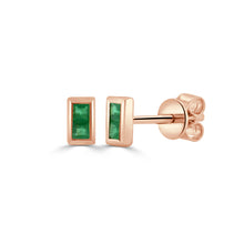 Load image into Gallery viewer, 14k Gold &amp; Emerald Baguette Stud Earrings