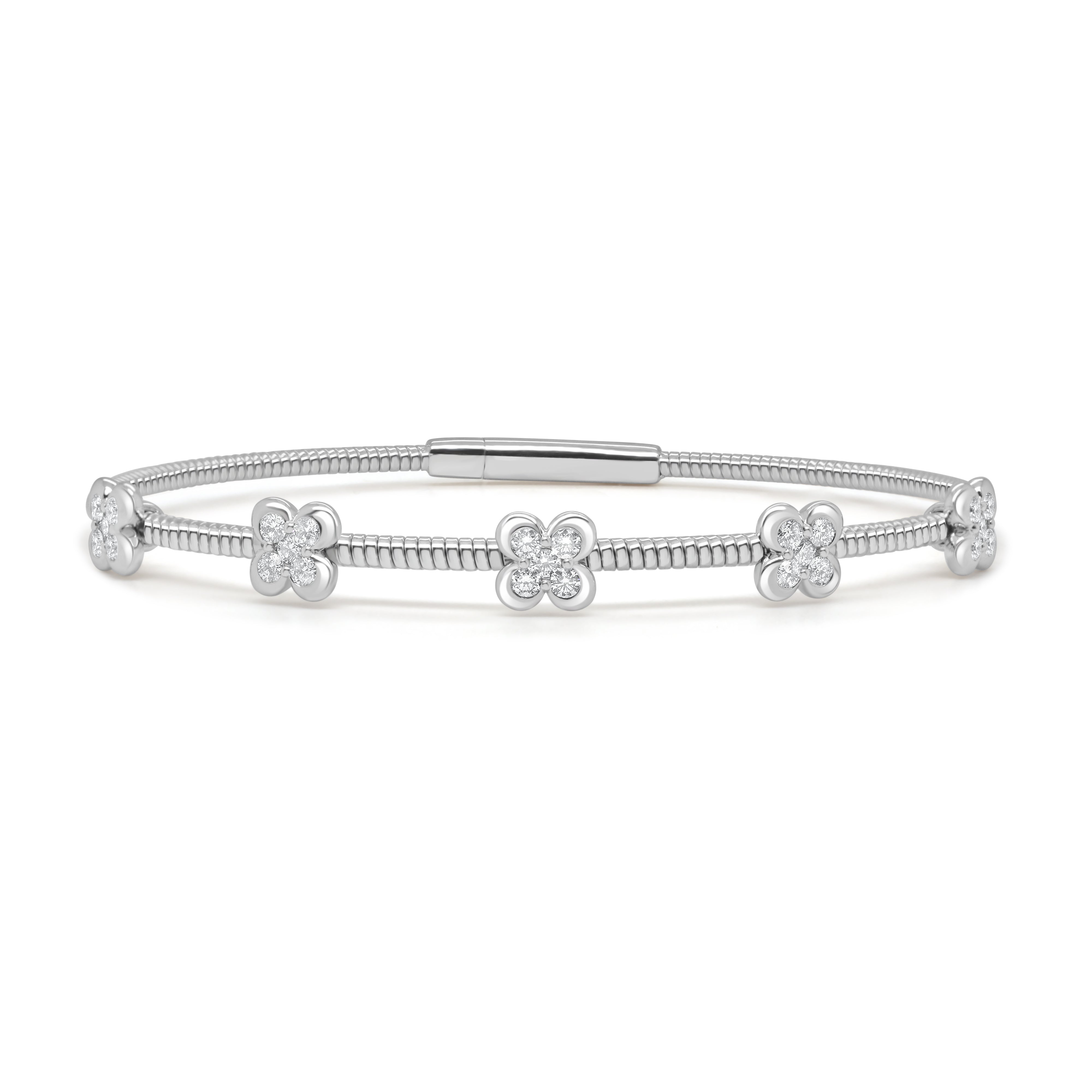 14K Gold & Clover Flexible Bangle - 0.55ct