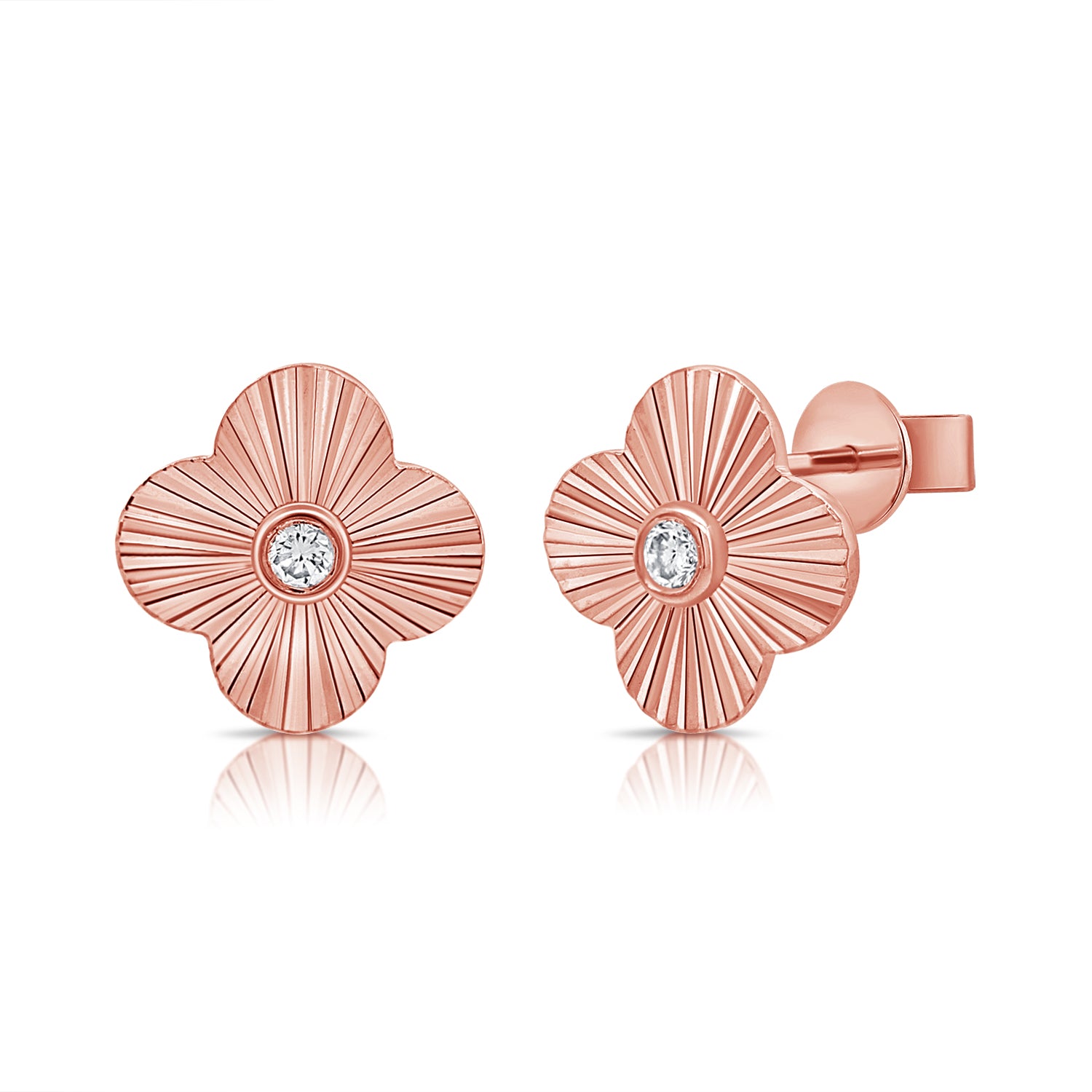 14K Gold Diamond Fluted Clover Stud Earrings - 0.07 CT