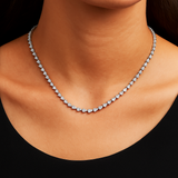 18K Gold & Pear Shape Shape Diamond Necklace - 6.21ct