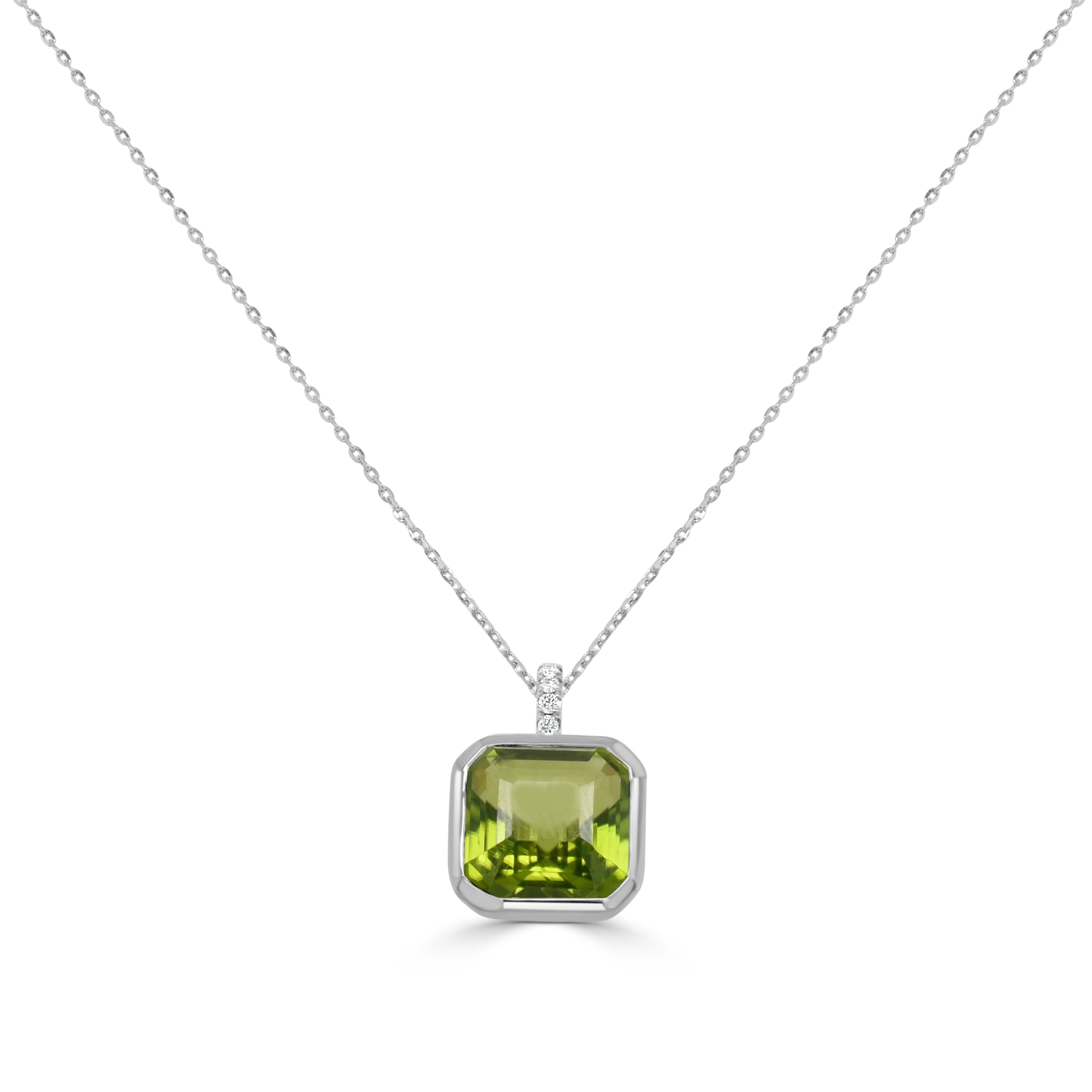 14K Gold Peridot & Diamond Necklace - 5.74 CT