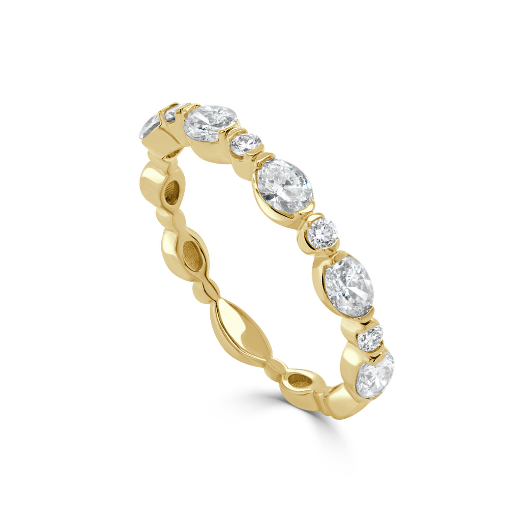 14K Gold Round and Oval Cut Diamond Ring