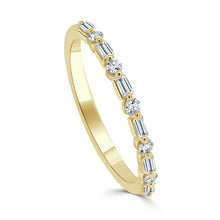 Load image into Gallery viewer, 14K Gold Baguette &amp; Round Diamond Ring