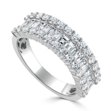 Load image into Gallery viewer, 14k Gold &amp; Baguette Diamond Ring