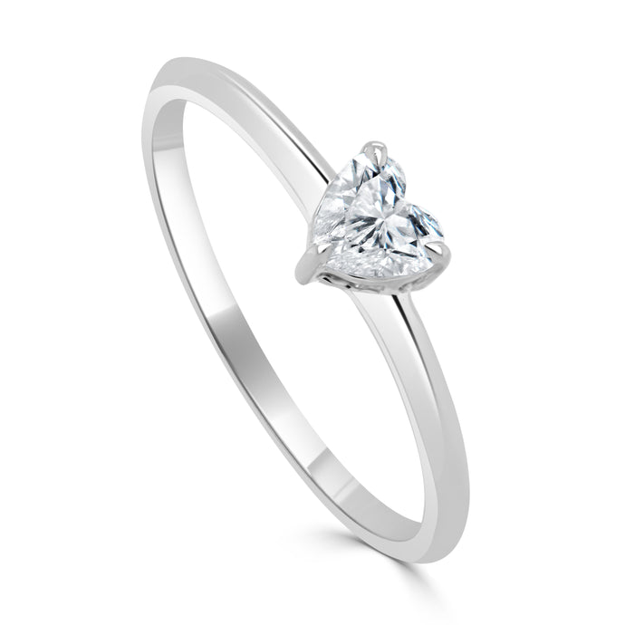 14k Gold Heart-Shape Diamond Ring
