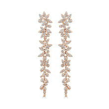 Load image into Gallery viewer, 18k Gold &amp; Diamond Flower Cluster Dangle Earrings