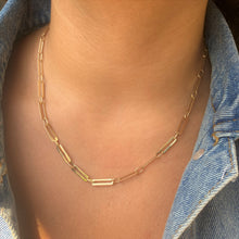 Load image into Gallery viewer, 14k Gold Paperclip Link Necklace