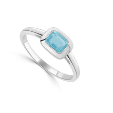 Load image into Gallery viewer, 14k Gold &amp; Birthstone Ring