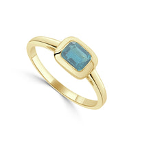 Load image into Gallery viewer, 14k Gold &amp; Birthstone Ring