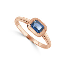 Load image into Gallery viewer, 14k Gold &amp; Blue Sapphire Ring